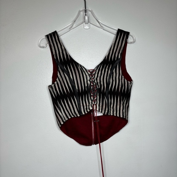 Labelrail x Holly Marston Corset Top Women’s M Black Red Textured Zip Medium - Picture 10 of 13